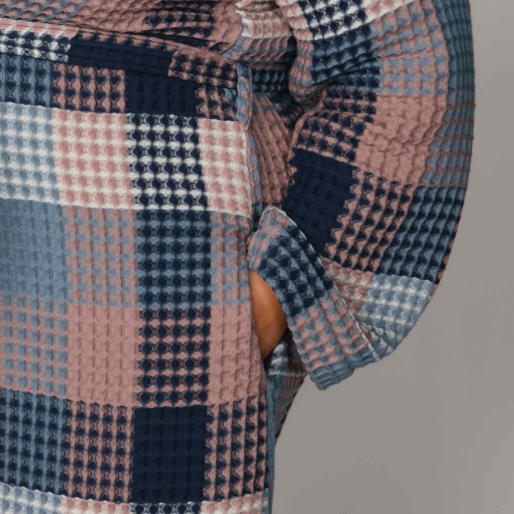 Dreamweave Waffle Robe D9