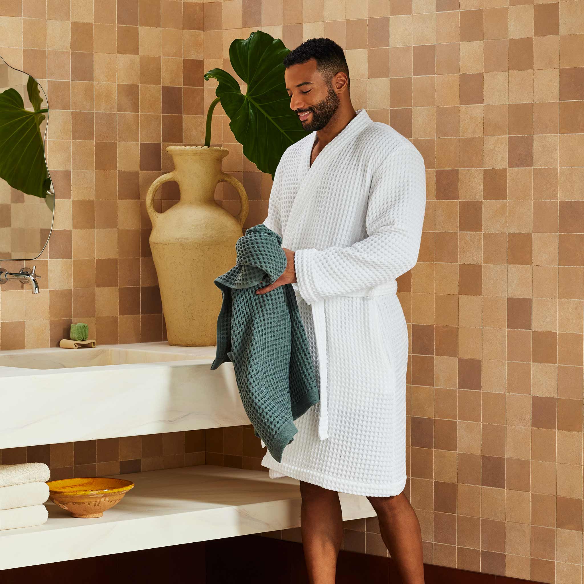 Dreamweave Waffle Robe D9