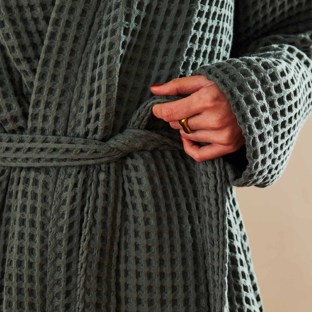 Dreamweave Waffle Robe D9