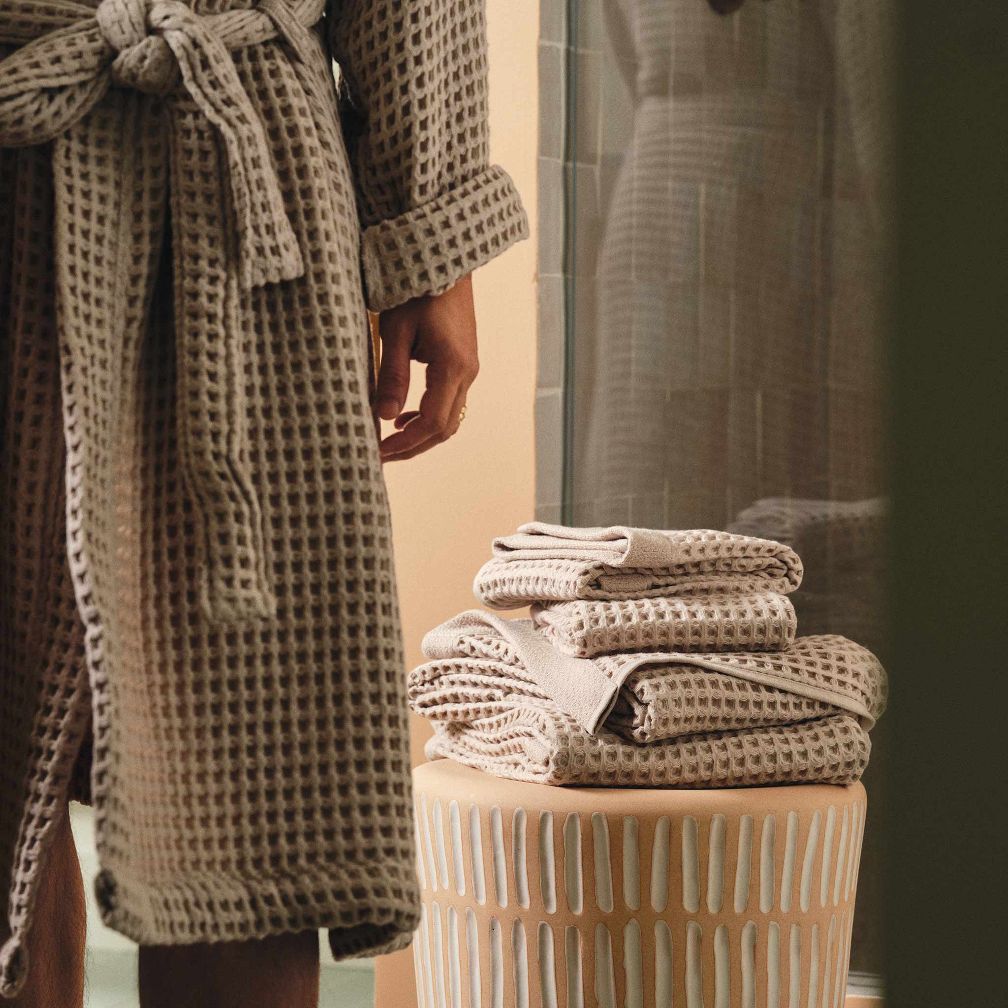 Dreamweave Waffle Robe D9