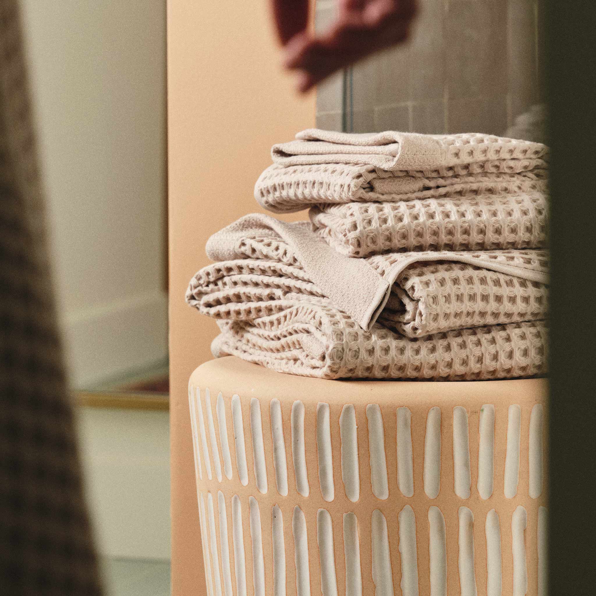 Dreamweave Waffle Bath Towels Set of 2 O1