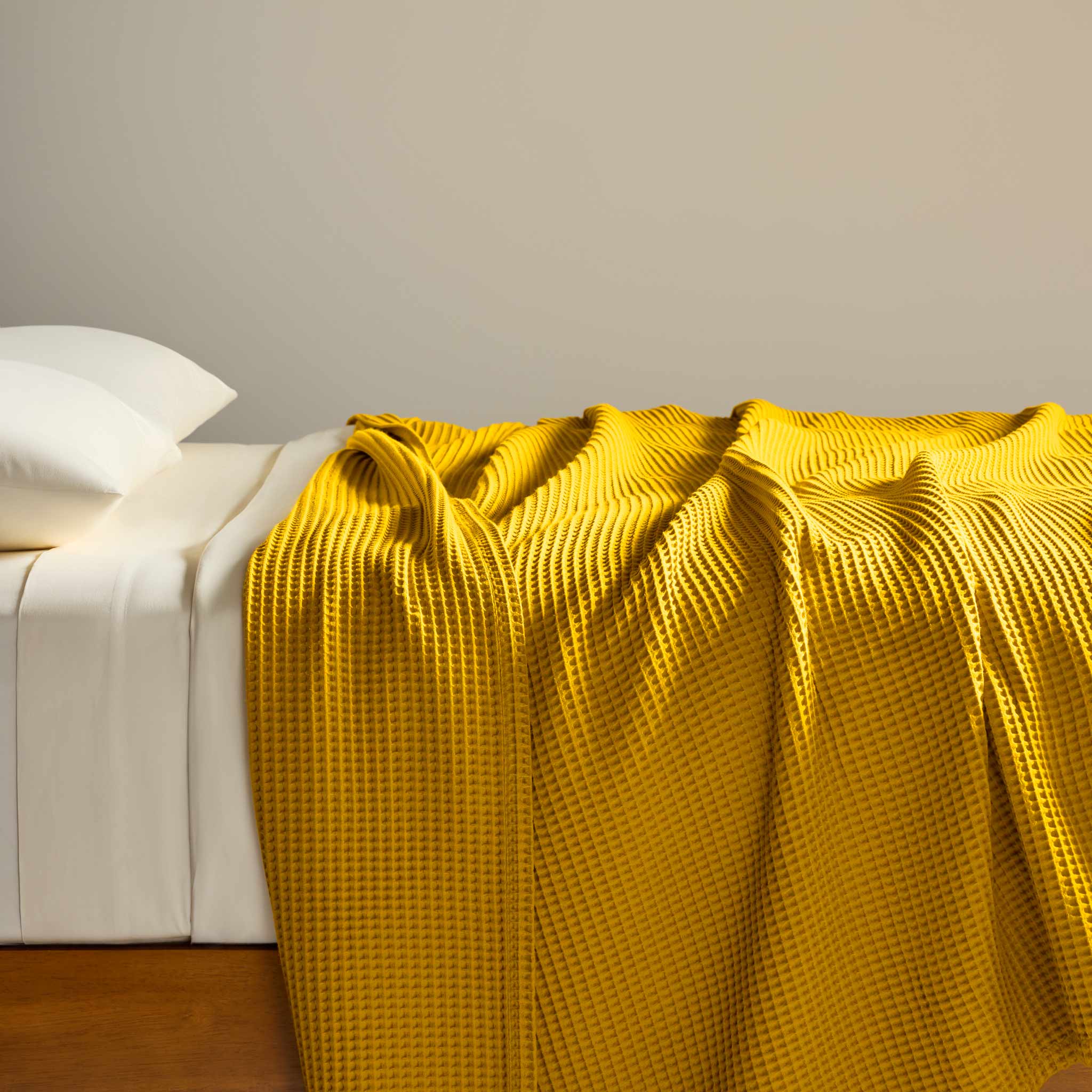 Dreamweave Waffle Bed Blanket E1