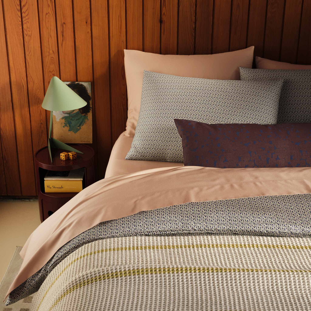 Dreamweave Waffle Bed Blanket E1