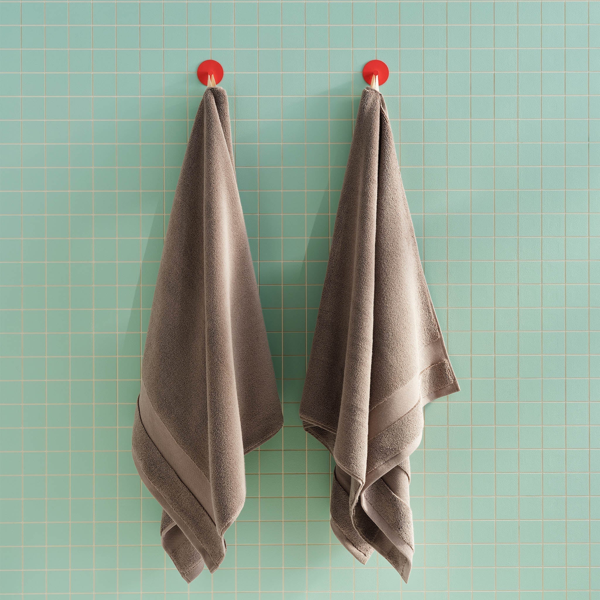 Super-Plush Set of 4 Bath Towel Bundle D6