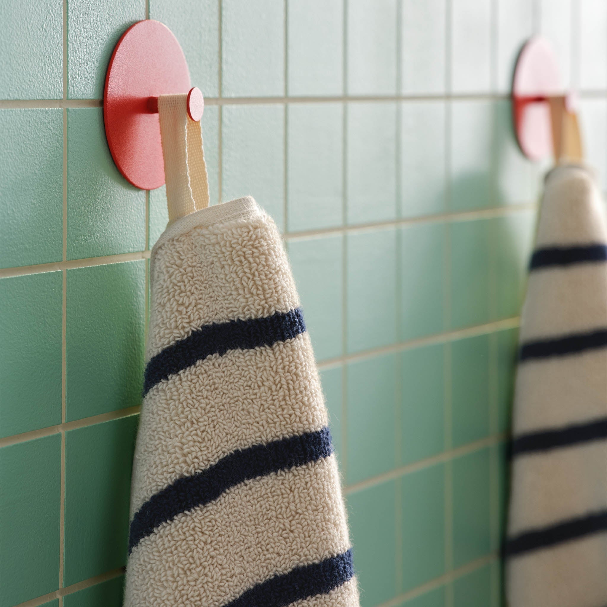 Super-Plush Set of 4 Bath Towel Bundle D6