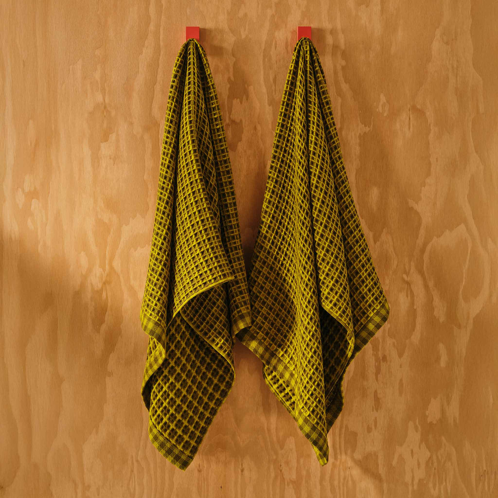 Dreamweave Waffle Bath Towels Set of 2 O1